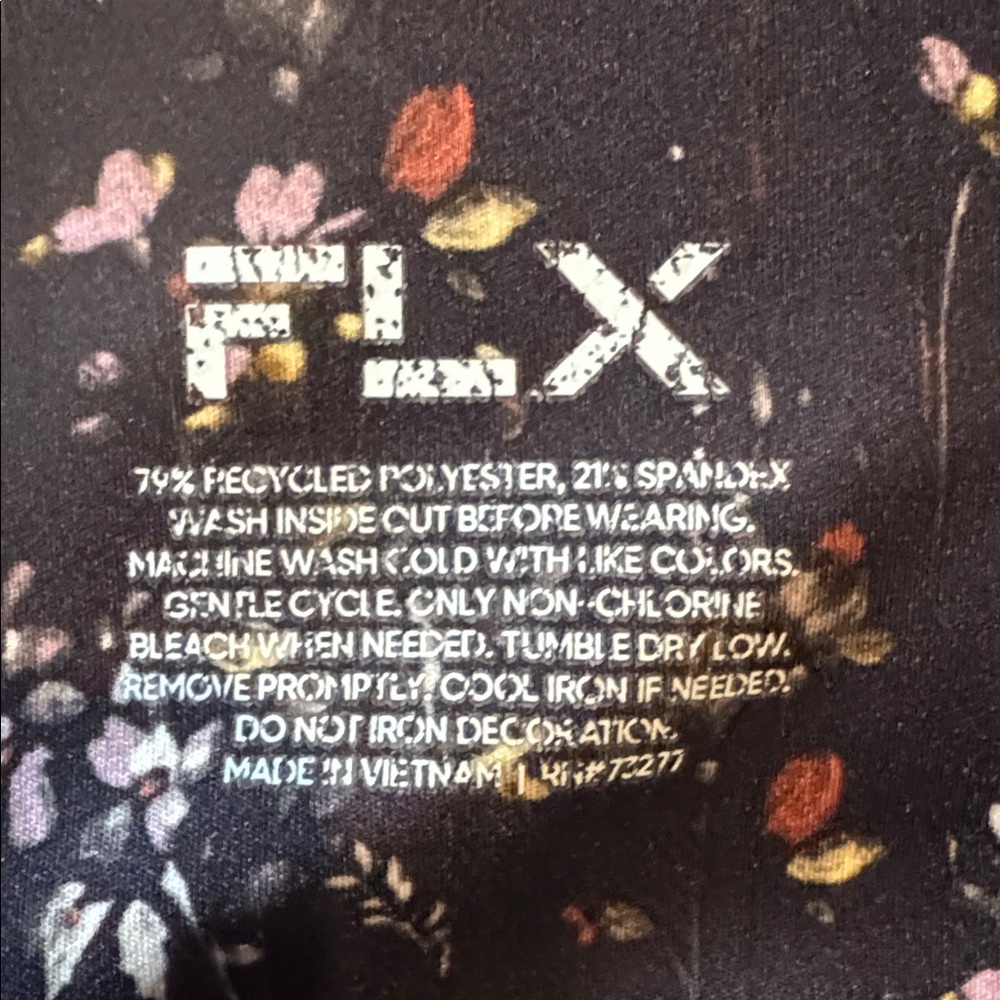 FLX 6.5” Bike Shorts w/Hip Pockets - Picture 3 of 7